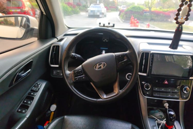 Used Hyundai ix35 2019 2.0L Automatic 2WD Zhiyong·Changxiang Edition China V Standard Steering Wheel