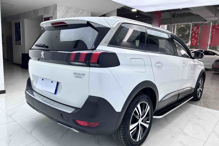 Used Peugeot 5008 2017 380THP 7-Seater Elite Edition
