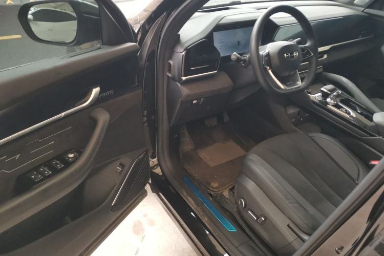 Used Geely Auto Monjaro L 2024 2.0TD High-Power Automatic Two-Wheel Drive Skyline Edition
