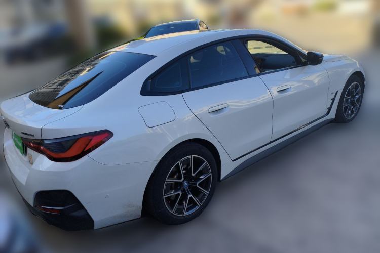 Used BMW i4 2023 eDrive40
