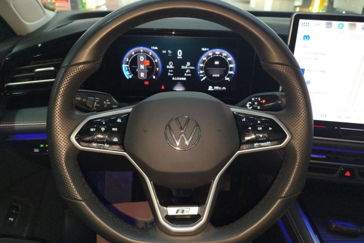 Used Volkswagen Magotan 2024 380TSI DSG Prestige Edition DaMai Package Steering Wheel