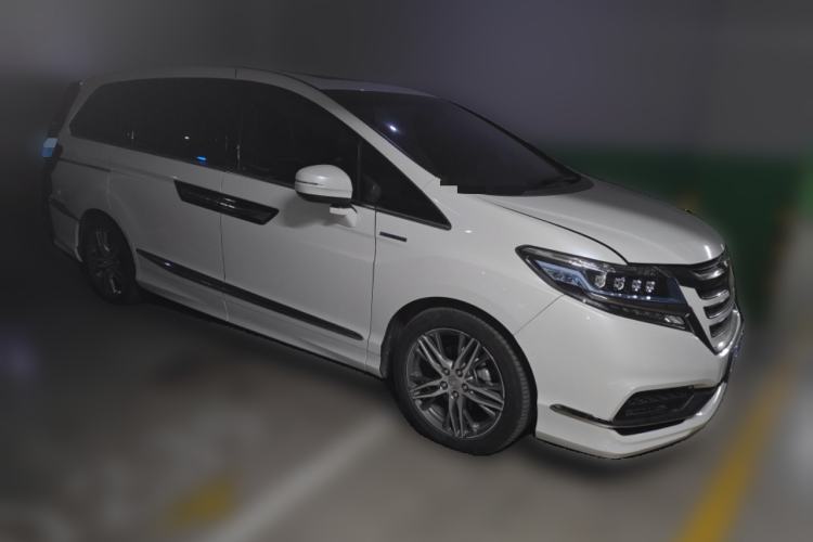 Used Honda Elysion 2019 2.0L Hybrid Luxury Edition

