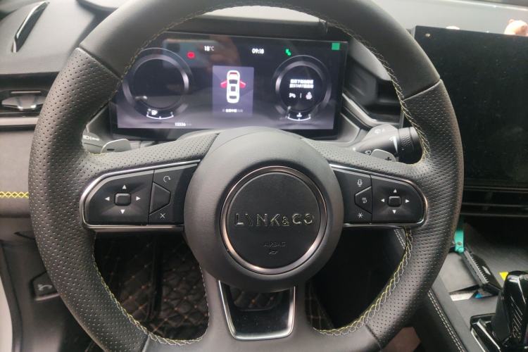 Used Lynk & Co 03 2023 1.5TD DCT JingPro