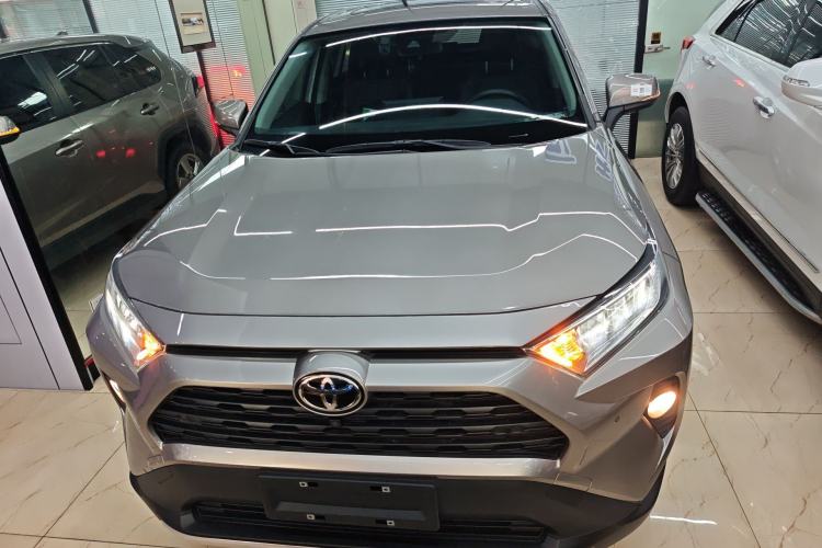 Used Toyota RAV4 2022 2.0L CVT Two-Wheel Drive Fashion Plus Edition Front