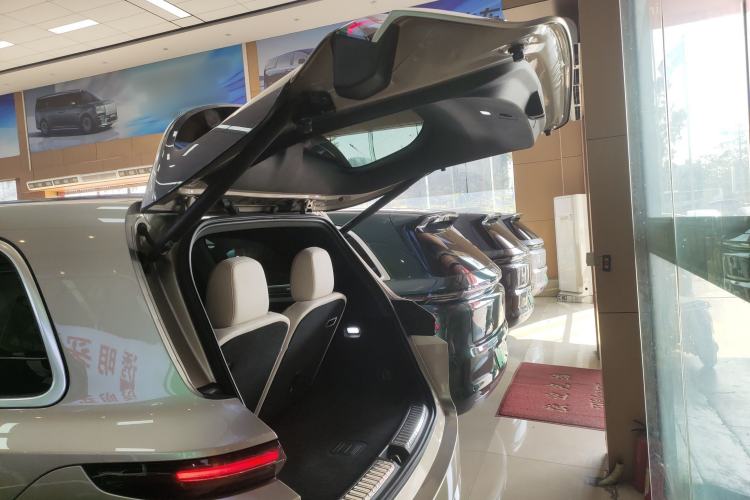 Used Li Auto L9 2024 Ultra Model Trunk