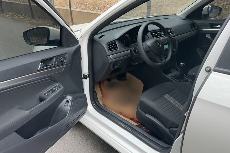 Used Volkswagen Lavida 2019 Lavida Start 1.5L Manual Fashion Edition China VI Standard