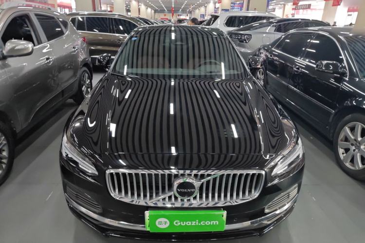 Used Volvo S90 New Energy 2025 Plug-in Hybrid Four-Wheel Drive Long-Range Luxury Smart Edition Front