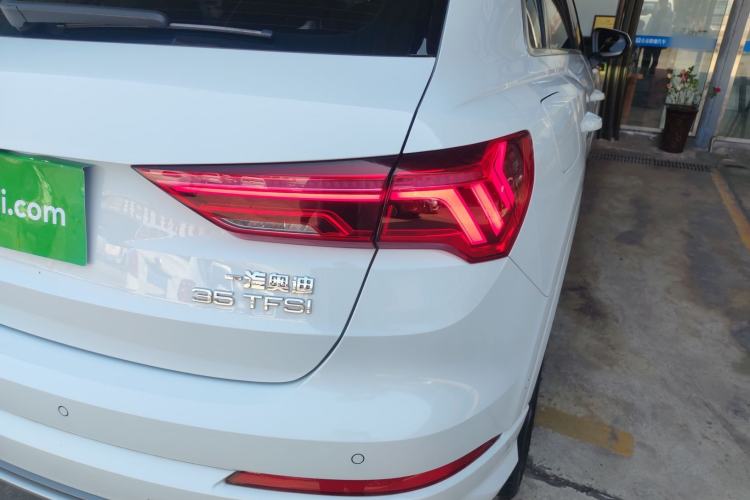 Used Audi Q3 2022 35 TFSI Fashion Dynamic Model