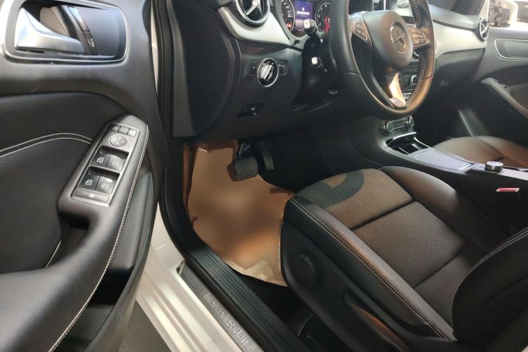 Used Mercedes-Benz B-Class 2015 B 200 Sport Edition
