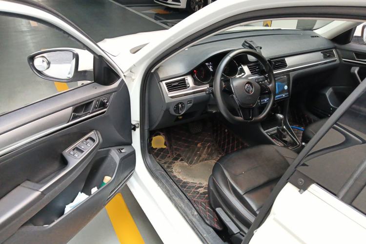 Used Volkswagen Bora 2017 1.6L Automatic Comfort Model
