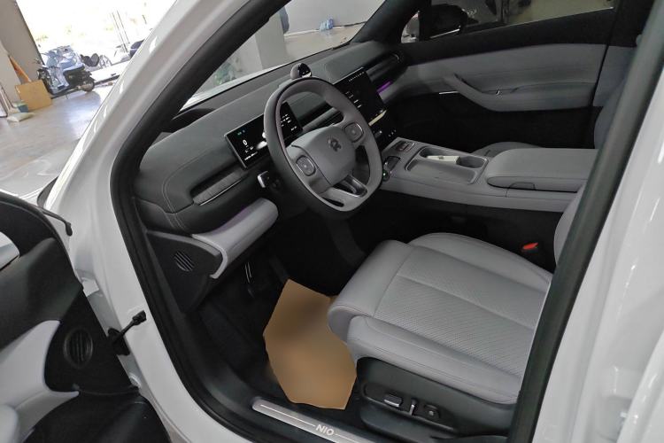 Used Nio EC6 2024 75 kWh