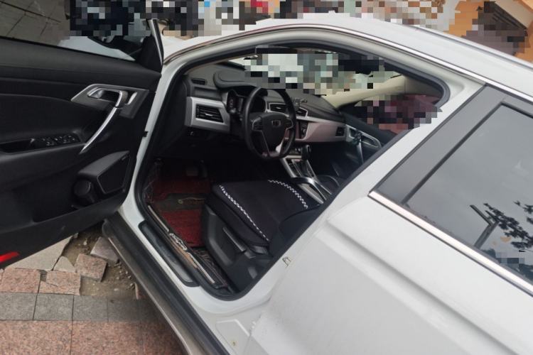 Used Geely Auto Emgrand X7 Sport 2016 1.8TD Automatic ZhiShang Model Driver Seat