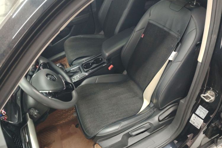 Used Volkswagen Passat 2019 280TSI Business Edition China VI
