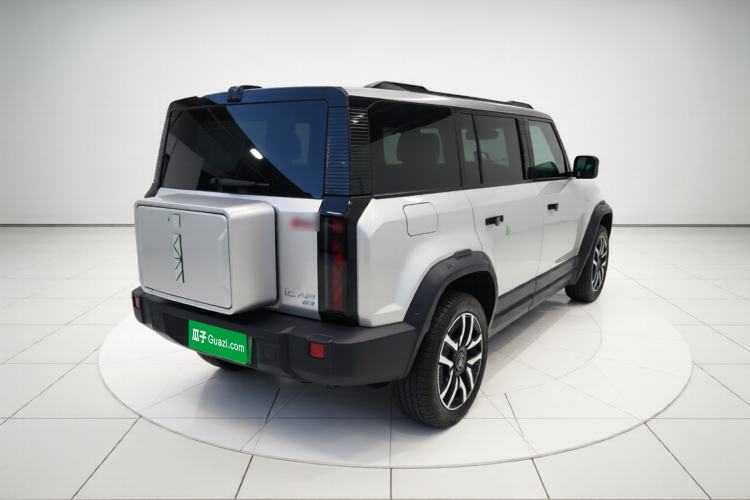 Used iCAR 03 2024 472km Four-Wheel Drive Long-Range Intelligent Advanced Version
