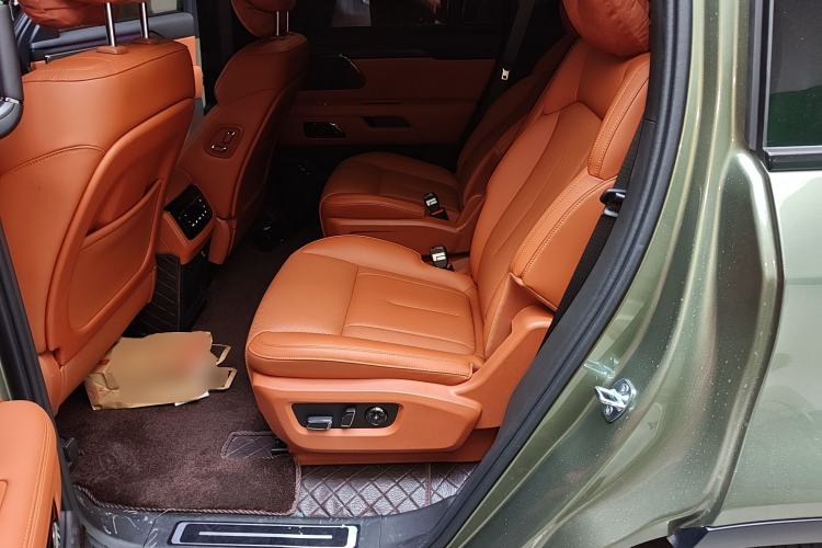 Used Polestones 01 2023 All-Purpose 7-Seater Version
