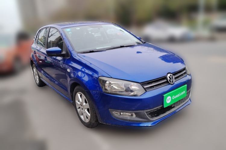 Used Volkswagen Polo 2011 1.6L Automatic ZhiKu Edition Front Right 45 Deg