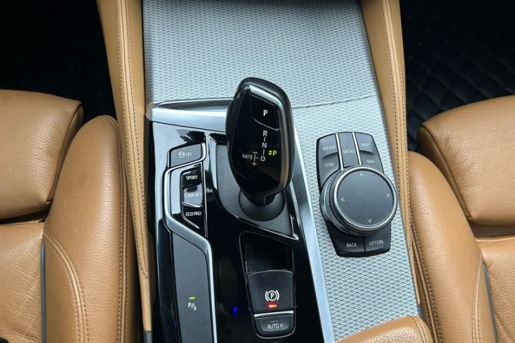 Used BMW 5 Series 2019 525i M Sport Package