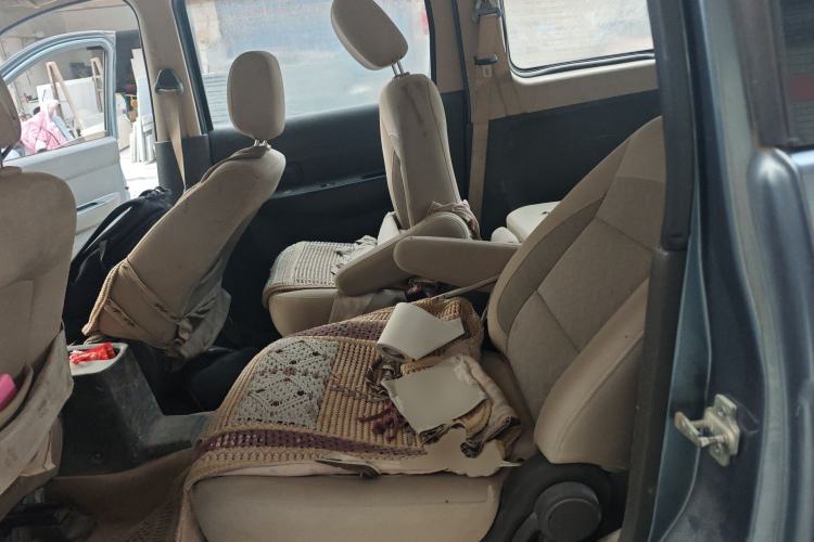 Used Wuling Hongguang 2014 1.2L Standard Model China IV
