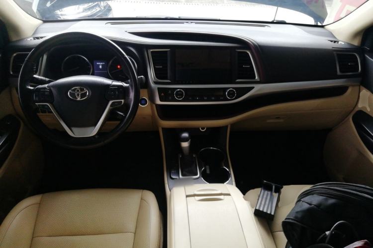 Used Toyota Highlander 2015 2.0T Four-Wheel Drive Luxury Edition 7-Seater