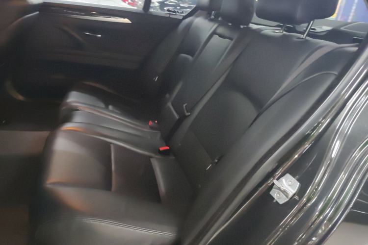 Used BMW 5 Series 2014 525Li Leading Model