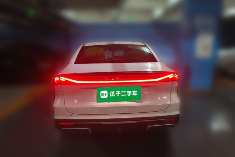 Used Geely Galaxy L6 2023 125km PLUS
