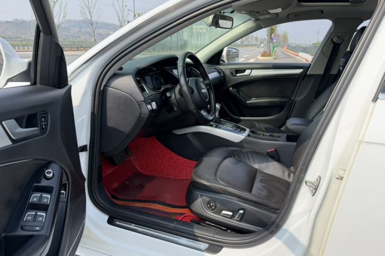 Used Audi A4L 2013 35 TFSI Automatic Standard Model
