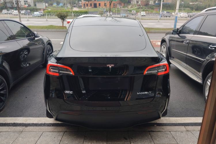 Used Tesla Model Y 2021 Revised Version 2 Long-Range All-Wheel-Drive Edition