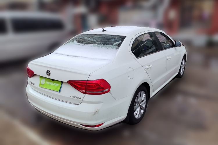 Used Volkswagen Lavida 2015 1.6L Automatic Comfort Edition
