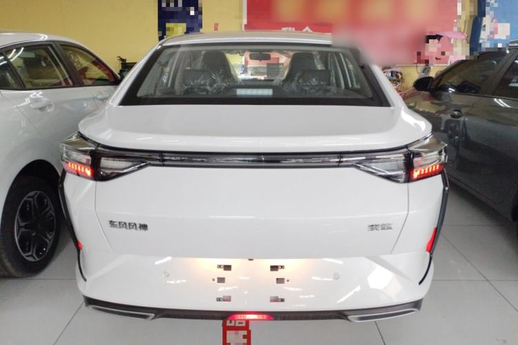 Used Dongfeng Aeolus Yixuan 2026 1.5L Automatic Luxury Edition
