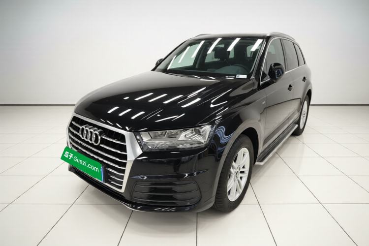 Used Audi Q7 2018 40 TFSI Comfort Model Guazi used car, China used car export, Used car for sale, Used cars, Cheapest cars for sale