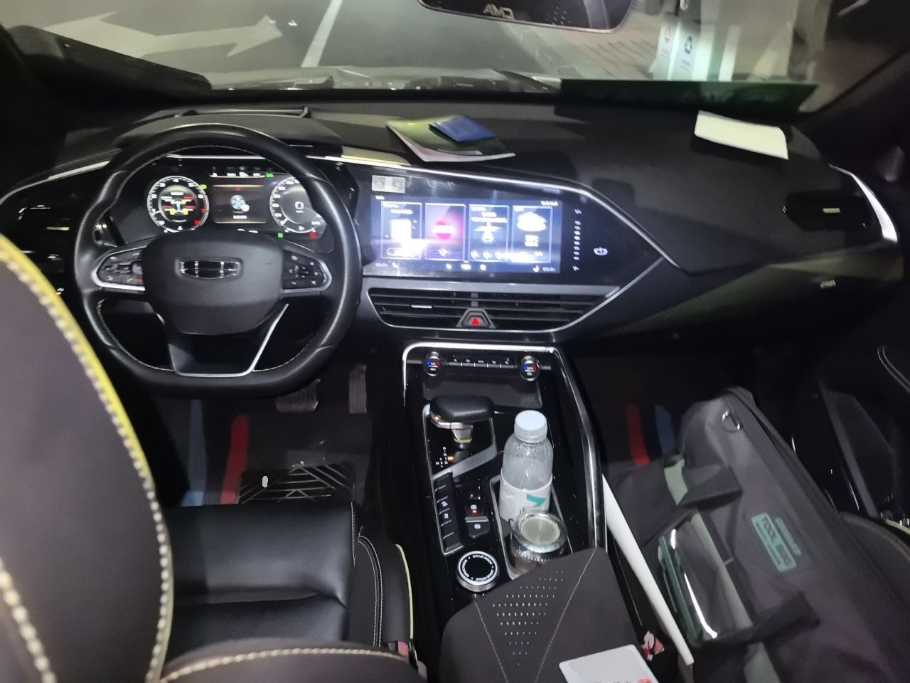 Geely Auto Monjaro S 2021 2.0TD Automatic Two-Wheel Drive Lightning Edition — снимка 6