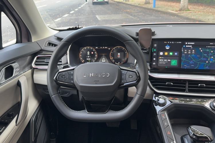 Used Lynk & Co 06 2023 Remix 1.5T Shero

