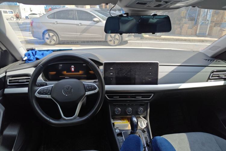 Used Volkswagen Lavida 2023 Revised Version 1.5L Automatic – Full-Option Edition
