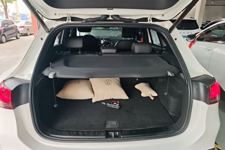 Used Mercedes-Benz GLA 2020 GLA 200 Trunk