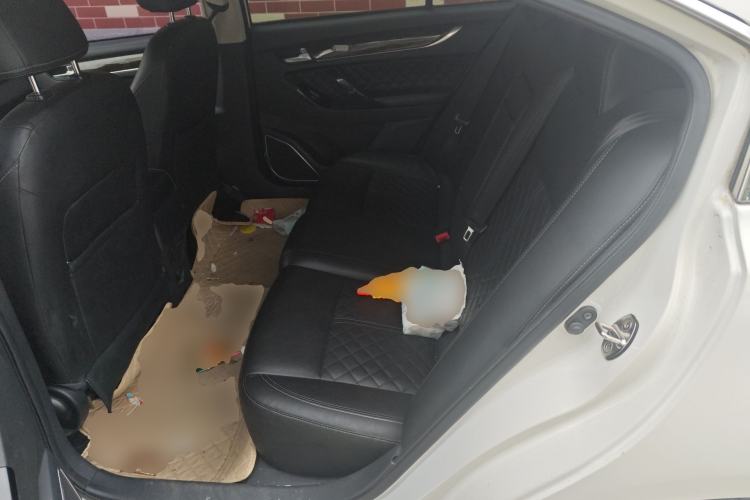 Used Zotye Z500 2016 1.5T CVT Luxury Model
