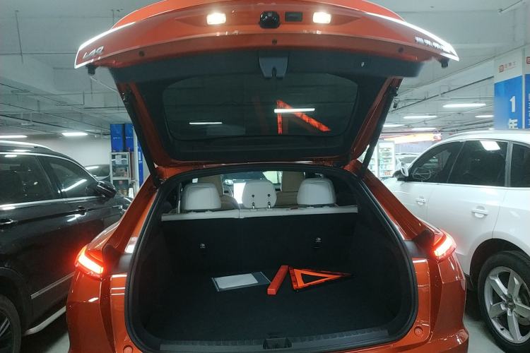 Used ONVO L60 2024 60 kWh Rear-Drive Version
