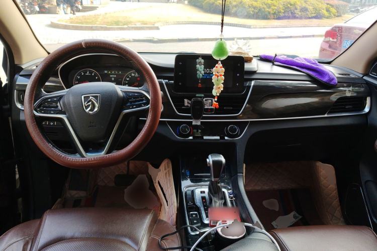 Used Baojun 560 2017 1.5T DCT Flagship Model
