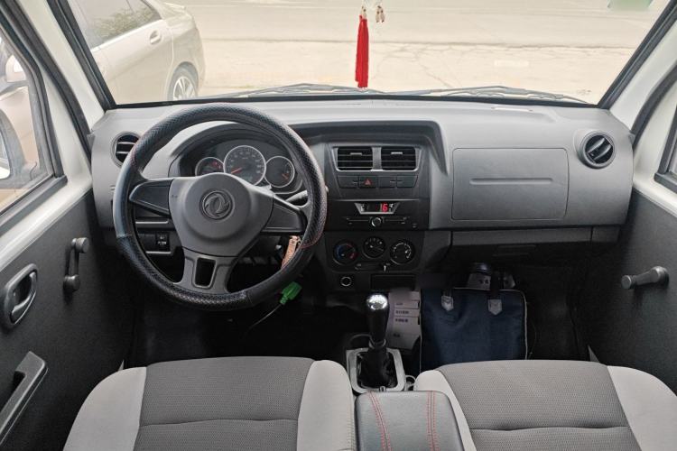 Used Dongfeng Xiaokang K07S 2022 1.3L High-Power Base Version Center Console