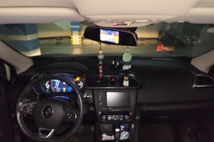 Used Renault Kadjar 2017 2.0L Two-Wheel Drive Luxury Edition
