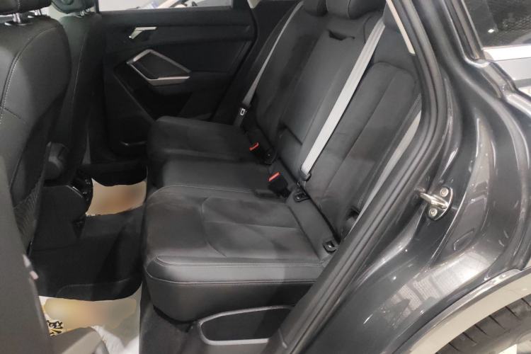 Used Audi Q3 2022 35 TFSI Fashion Dynamic Model
