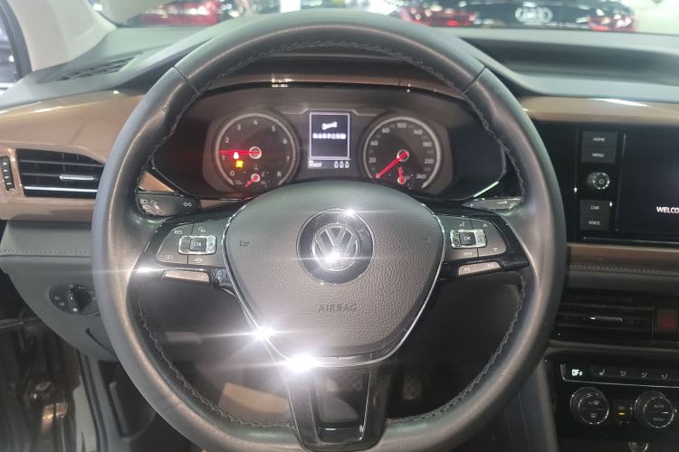 Used Volkswagen Tharu 2019 280TSI Two-Wheel Drive Luxury Edition China V Standard Steering Wheel