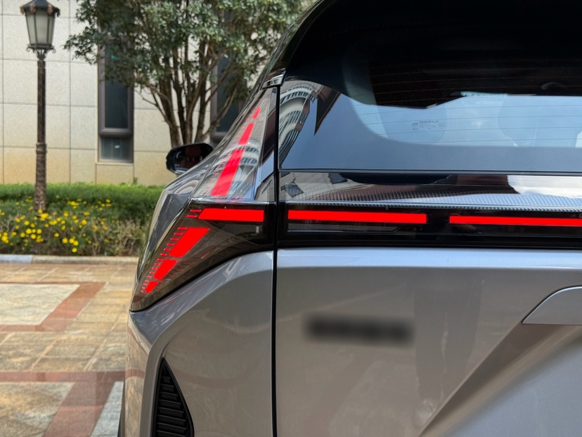 Geely Auto Emgrand X7 Sport 2026 Model 1.5TD Beloved — снимка 17