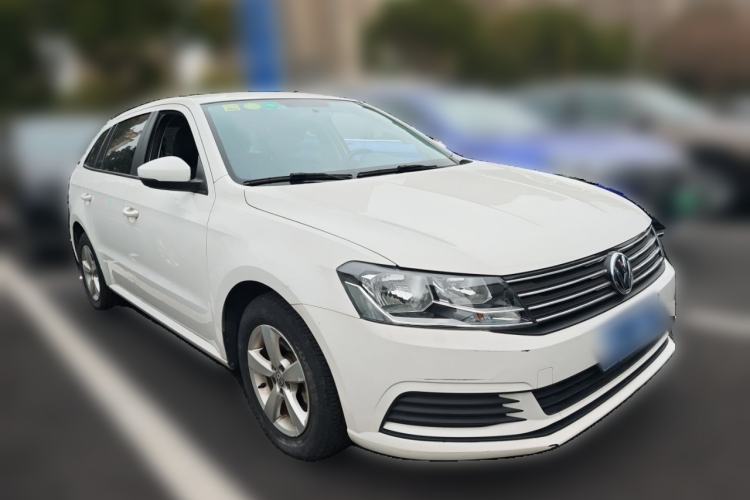 Used Volkswagen Gran Lavida 2015 1.6L Automatic Fashion Edition