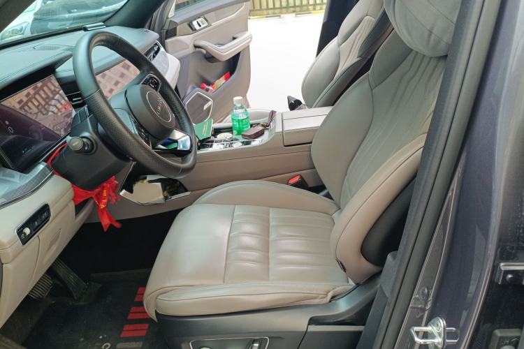 Used Lynk & Co 09 EM-P 2023 2.0TD EM-P Long-Range Version PM Six-Seater
