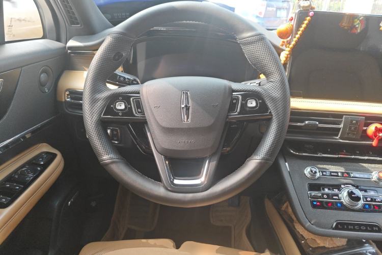 Used Lincoln Corsair 2020 2.0T Four-Wheel Drive Prestige Edition Steering Wheel