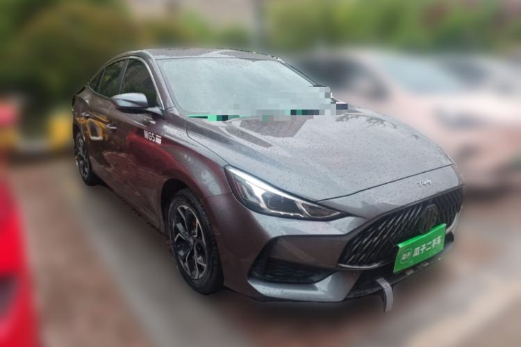 Used MG 5 2021 180 DVVT CVT Youthful Style Edition
