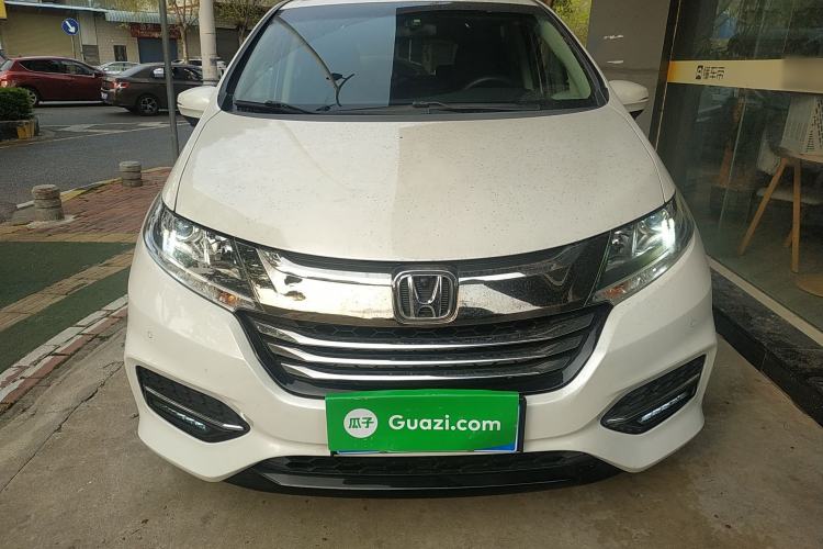 Used Honda Odyssey 2018 2.4L Luxury Edition Front