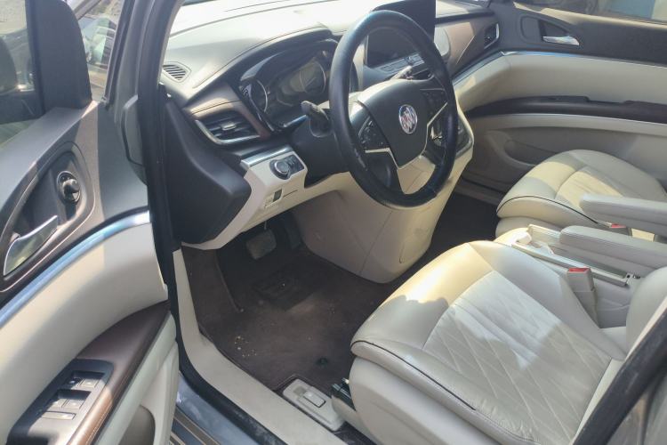 Used Buick GL8 2023 Land Executive Class 652T Luxury Model