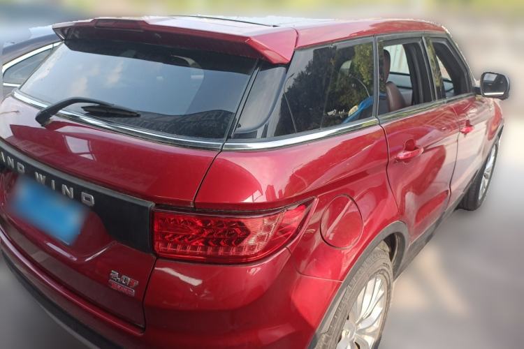 Used Land X7 2016 2.0T Panoramic Deluxe Edition Rear Right 45 Deg