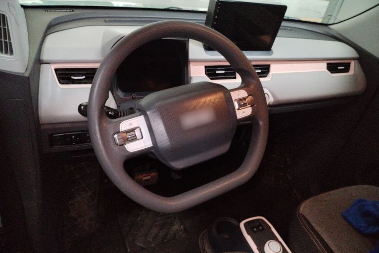 Used Chery QQ Ice Cream 2022 170km Sundae Phosphate Lithium-Ion
